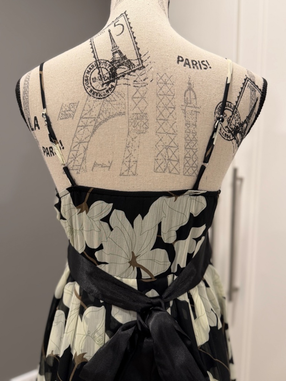 Costa Blanca Black Dress with Cream Floral Print - Picture 6 of 16